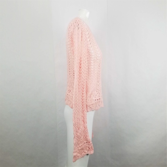 Onehart Womens Medium Pink Long Sleeve Belle Cuff Crochet Top - Picture 2 of 5